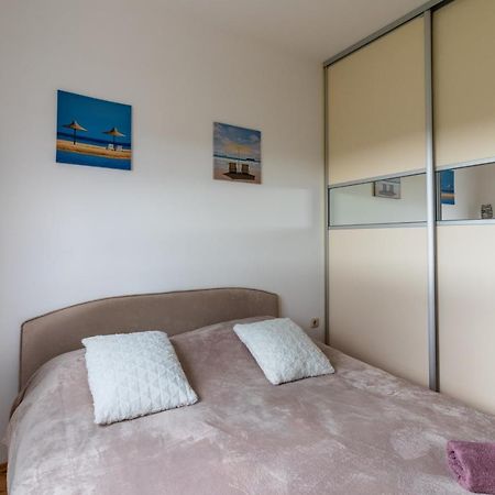 Apartment Ben1 พูลา ภายนอก รูปภาพ